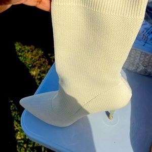 Basic Minimalist Stiletto Heeled Knit Boot.